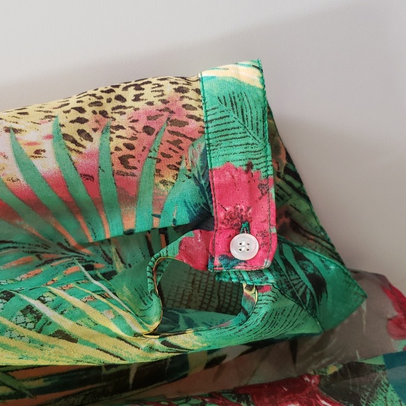 Chico's 3/4 Sleeve Top Semi Sheer Floral Print with Front Tie Waist Detail - Picture 7 of 12